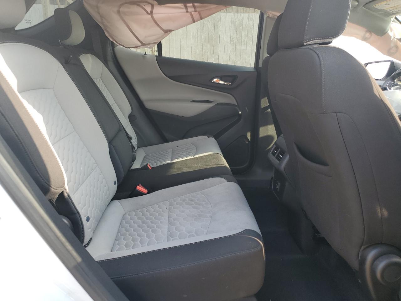 2020 Chevrolet Equinox Ls VIN: 3GNAXHEVXLS715326 Lot: 68938515