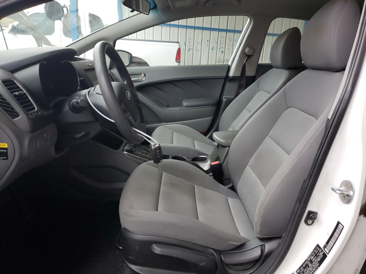 2017 Kia Forte Lx VIN: 3KPFK4A79HE101063 Lot: 70305255