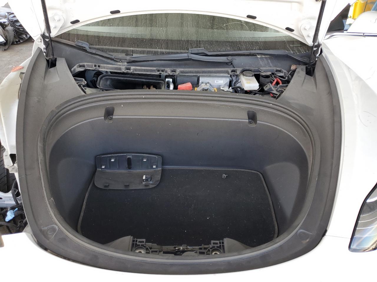 2020 Tesla Model 3 VIN: 5YJ3E1EB9LF650143 Lot: 69444085