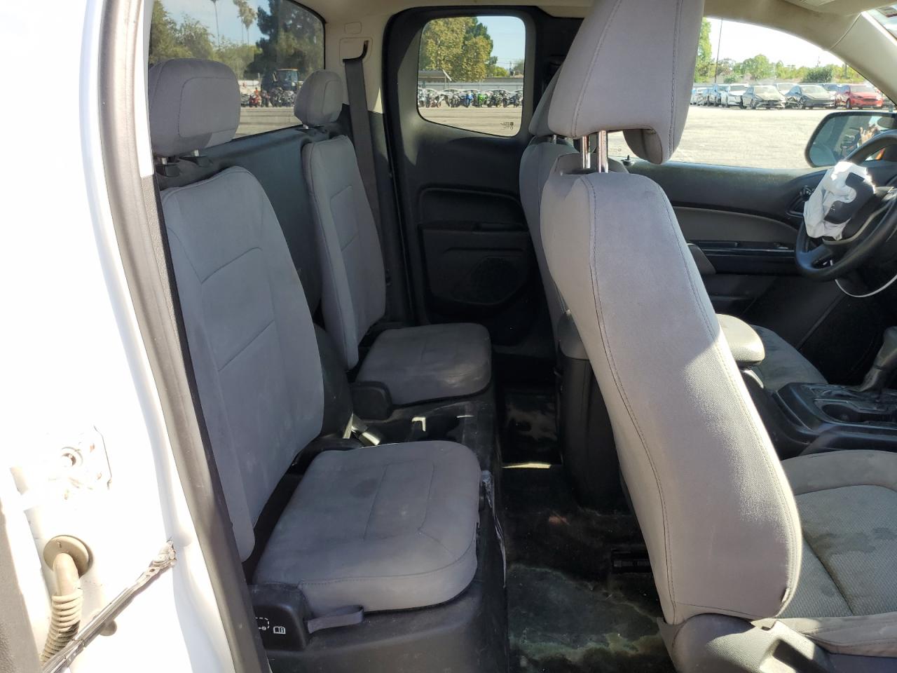 2018 Chevrolet Colorado VIN: 1GCHSBEA2J1114345 Lot: 69729585