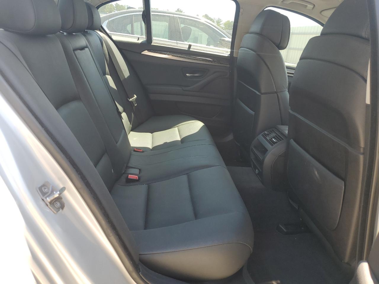 2011 BMW 528 I VIN: WBAFR1C59BC672568 Lot: 70178885