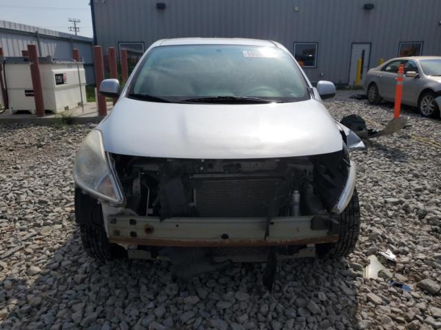 Sedans NISSAN VERSA 2013 Silver
