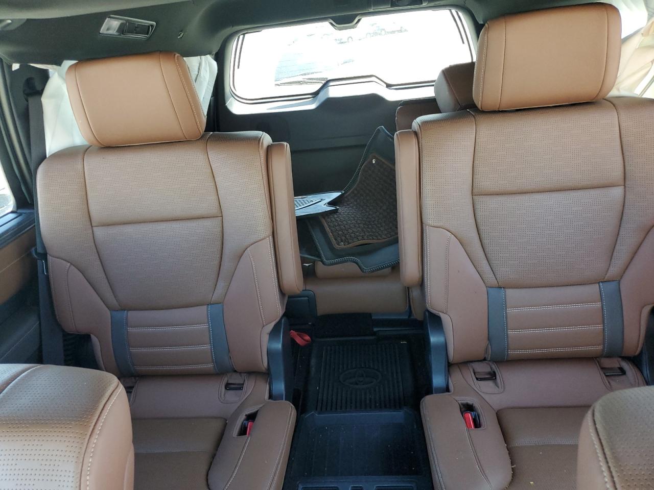 2025 Toyota Sequoia Sr5 VIN: 7SVAAABA4SX063521 Lot: 70890425