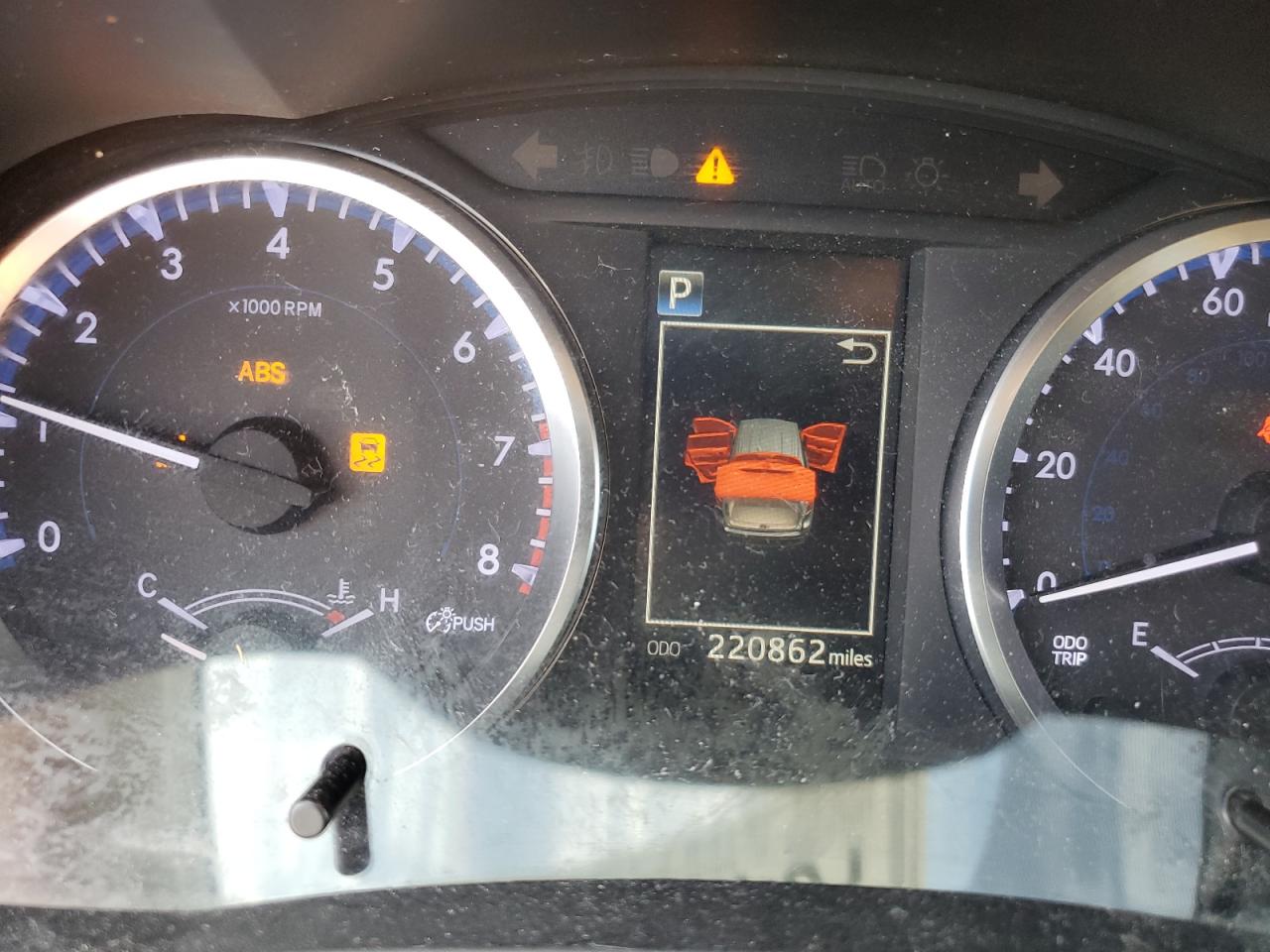 2017 Toyota Highlander Le VIN: 5TDZZRFH1HS204474 Lot: 70444555