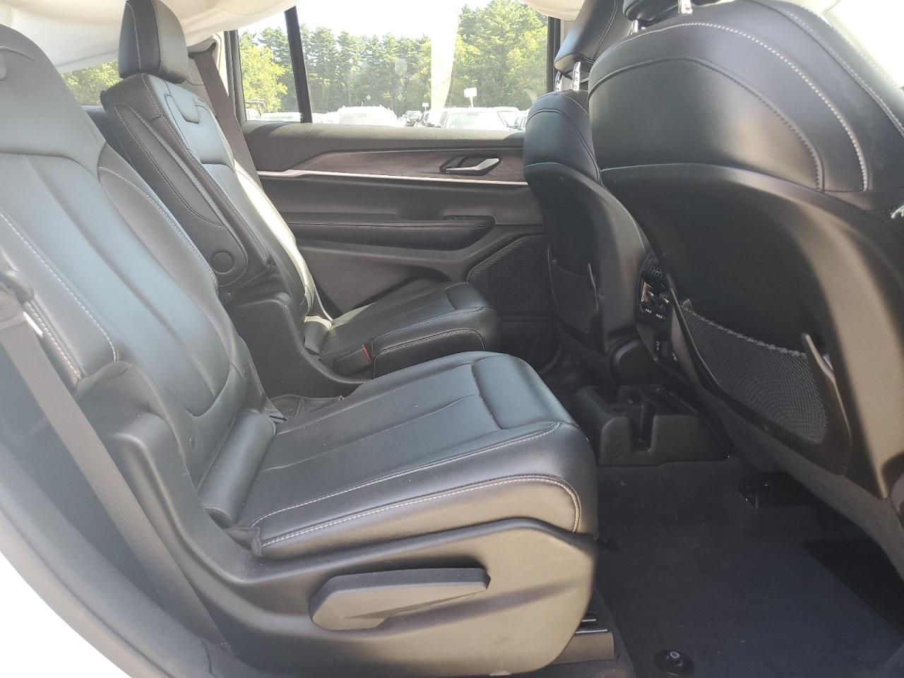 2023 Jeep Grand Cherokee L Limited VIN: 1C4RJKBG2P8877045 Lot: 70749145