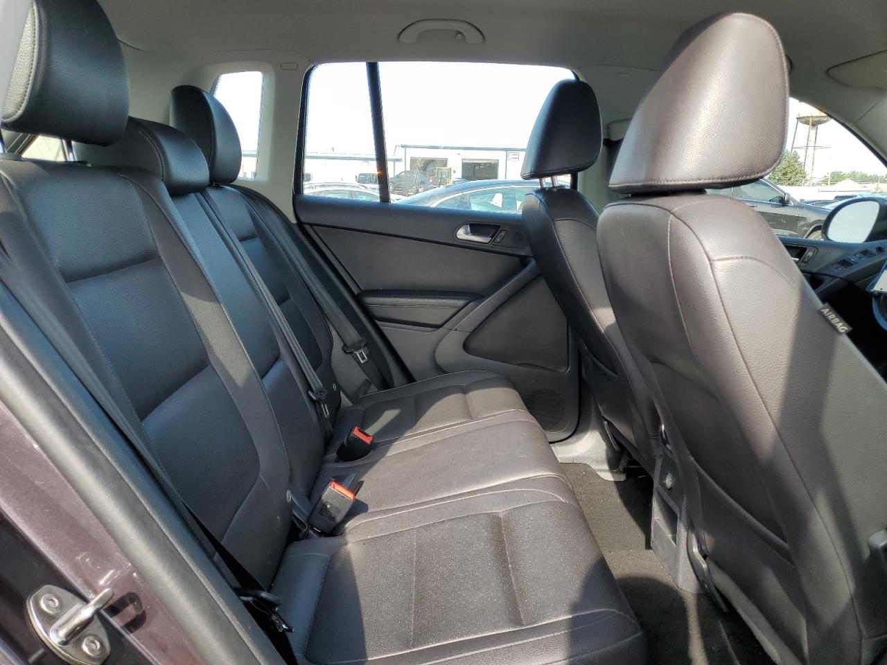 2016 Volkswagen Tiguan S VIN: WVGAV7AXXGW548505 Lot: 70166845