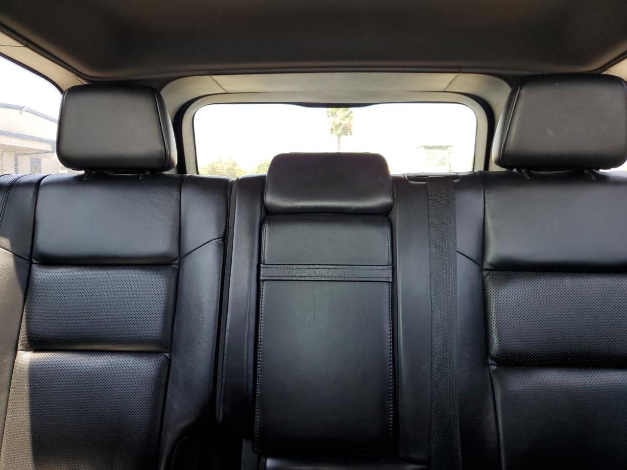 2018 Jeep Grand Cherokee Overland VIN: 1C4RJFCGXJC189482 Lot: 70001425