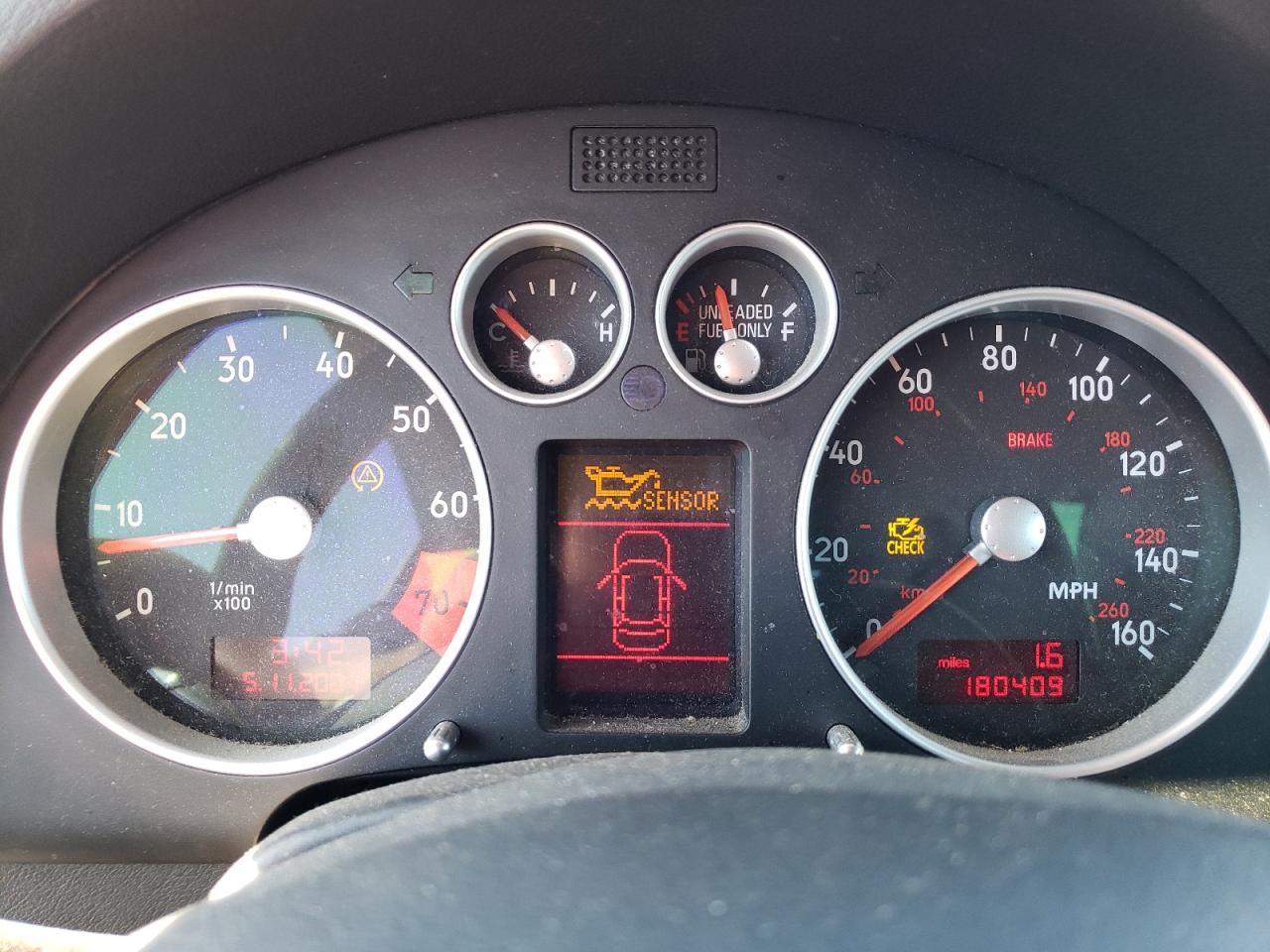 2001 Audi Tt Quattro VIN: TRUWX28NX11040749 Lot: 68086395