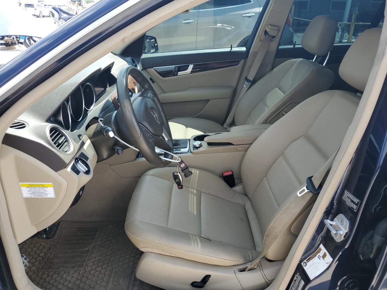 2013 Mercedes-Benz C 250 VIN: WDDGF4HB3DR296505 Lot: 66285535