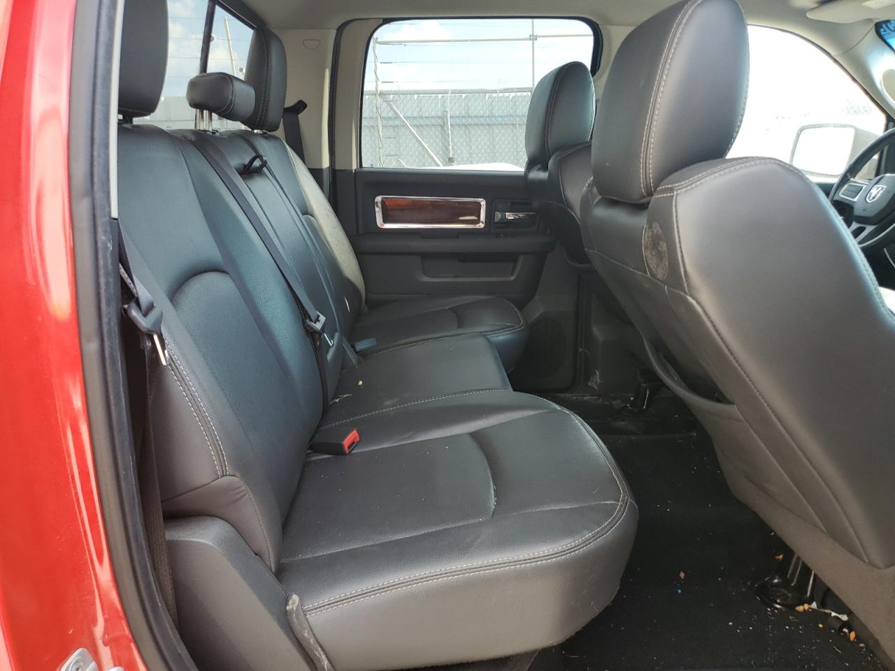 2011 Dodge Ram 1500 VIN: 1D7RV1CT0BS641599 Lot: 69658875