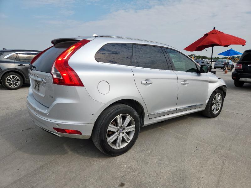 Паркетники VOLVO XC60 2017 Серебристый