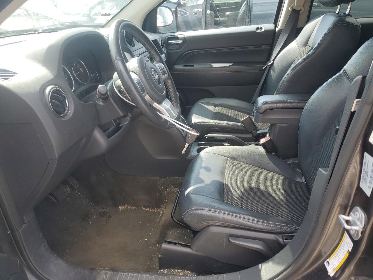 2016 Jeep Compass Latitude VIN: 1C4NJDEB8GD746039 Lot: 68997075