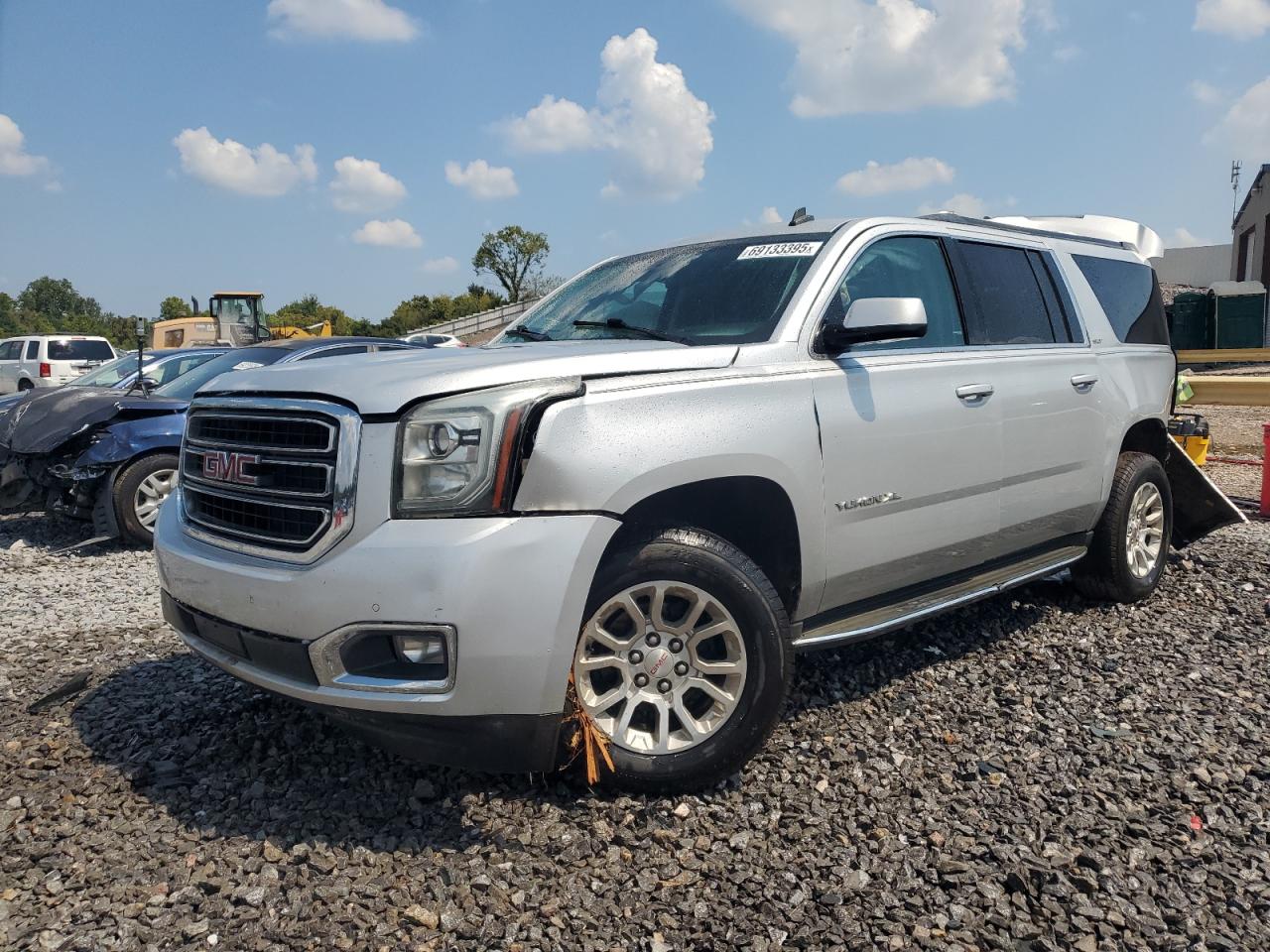 2015 GMC Yukon Xl C1500 Slt silver null gas 1GKS1HKC3FR229258 photo #1