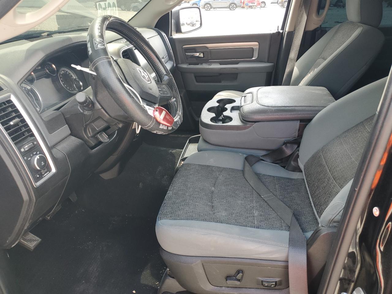 2019 Ram 1500 Classic Slt VIN: 1C6RR7TT9KS662105 Lot: 69684085