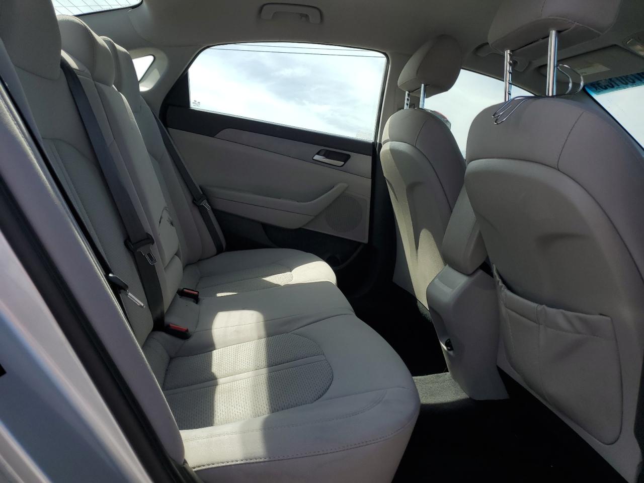 2018 Hyundai Sonata Se VIN: 5NPE24AF8JH698887 Lot: 70780185