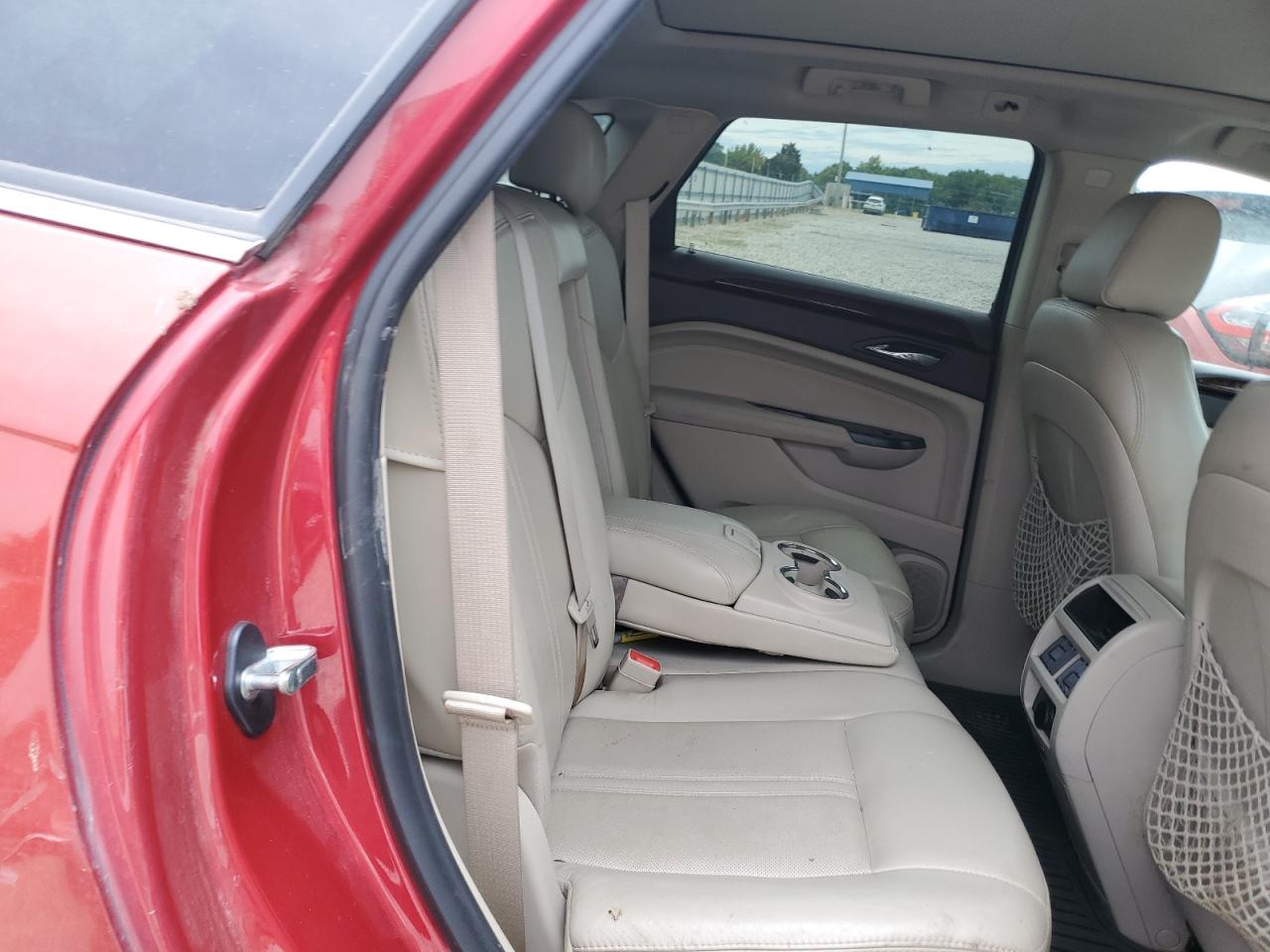 2016 Cadillac Srx Performance Collection VIN: 3GYFNCE39GS575047 Lot: 70695985