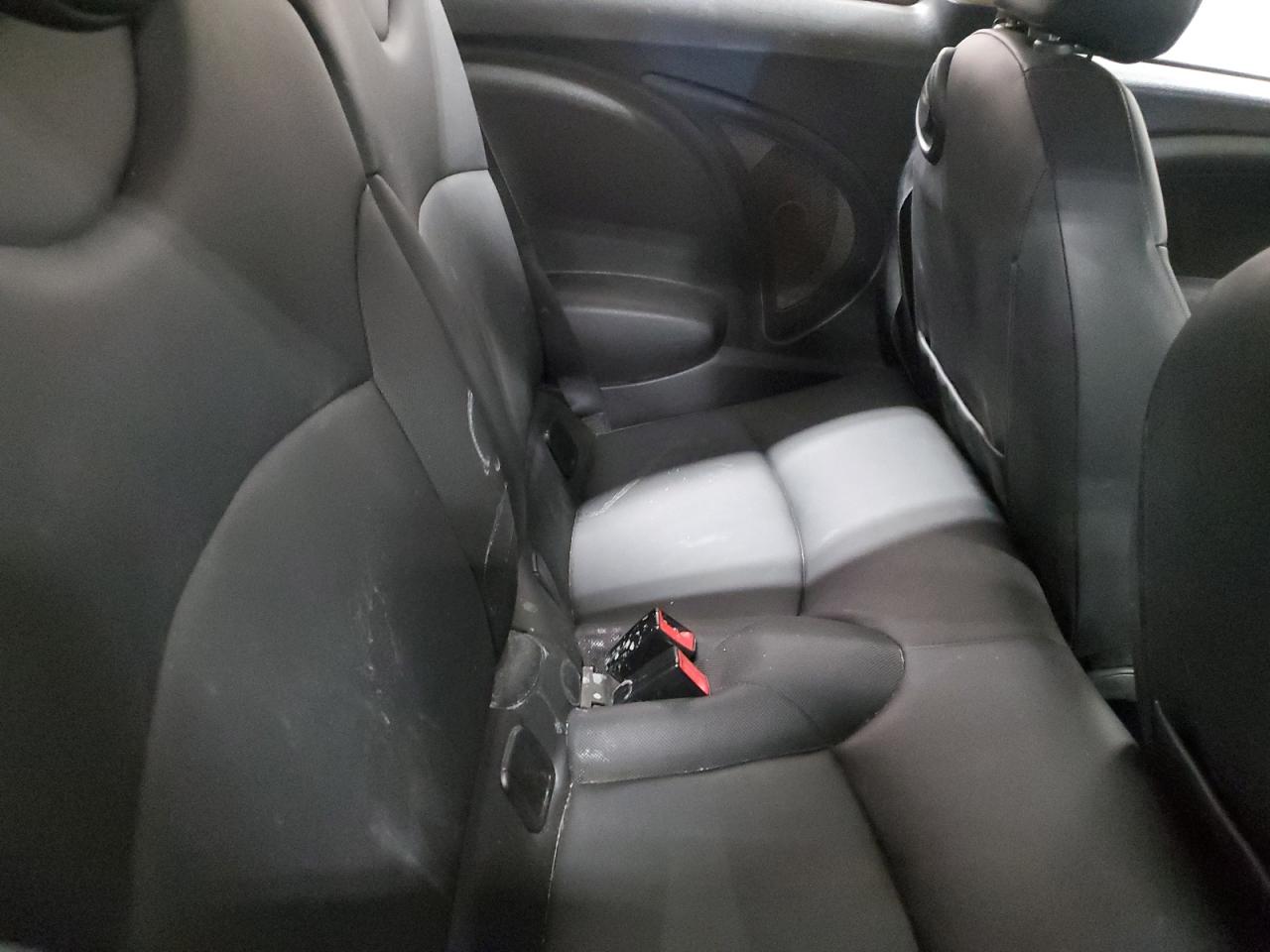 2011 Mini Cooper VIN: WMWSU3C52BT184457 Lot: 69720685