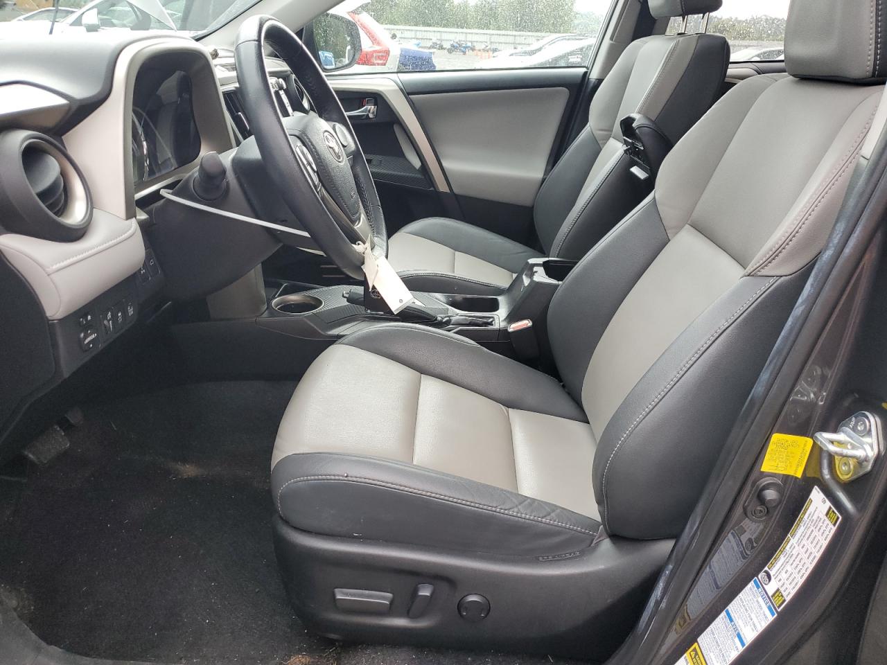 2T3DFREV3FW386121 2015 Toyota Rav4 Limited