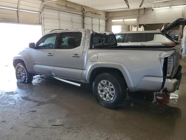  TOYOTA TACOMA 2018 Серебристый