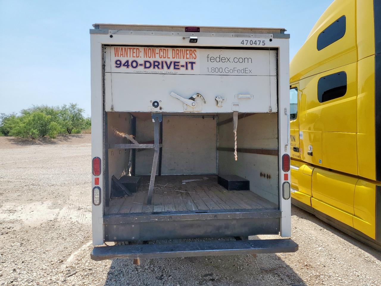 2014 Ford Econoline E350 Super Duty Cutaway Van VIN: 1FDWE3FL6EDA57703 Lot: 67436975