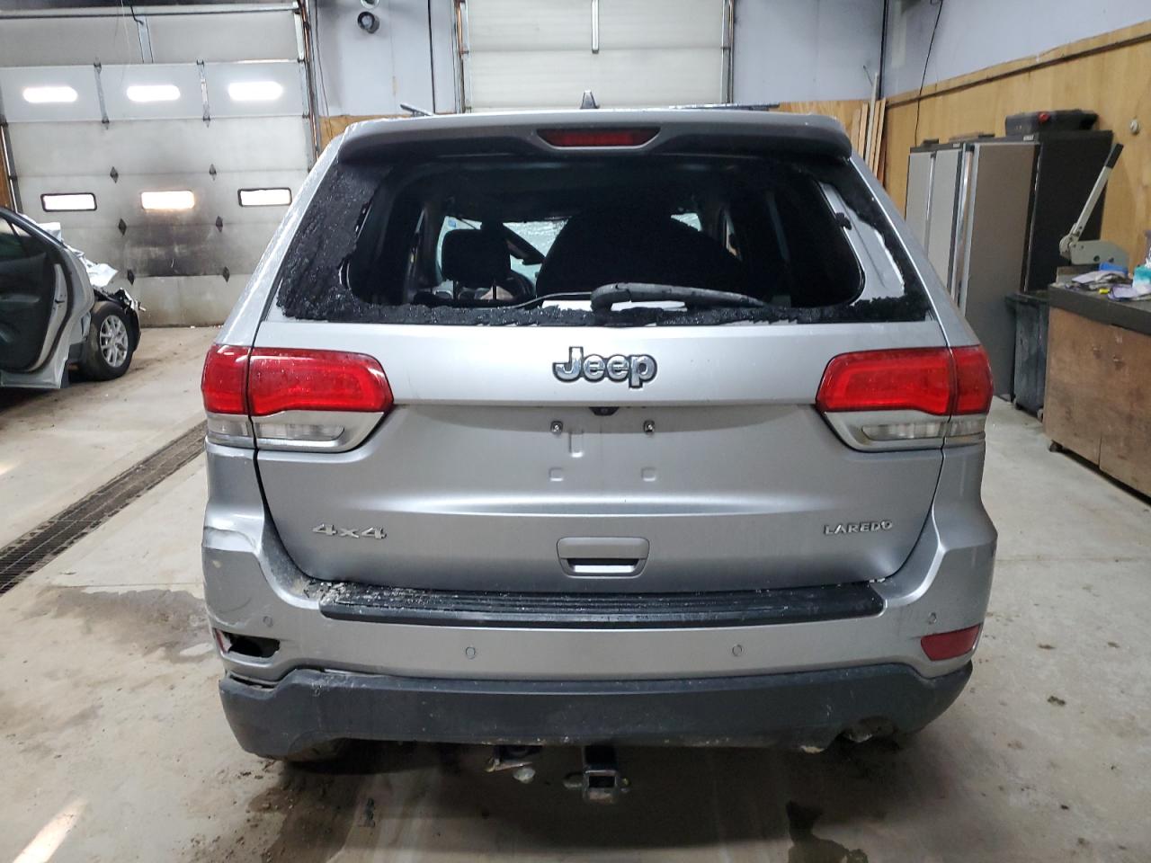 2018 Jeep Grand Cherokee Laredo VIN: 1C4RJFAG3JC184711 Lot: 69828195
