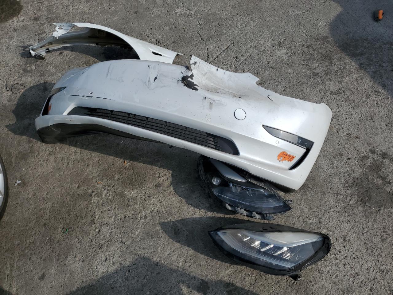 2019 Tesla Model 3 VIN: 5YJ3E1EA7KF476546 Lot: 68526885