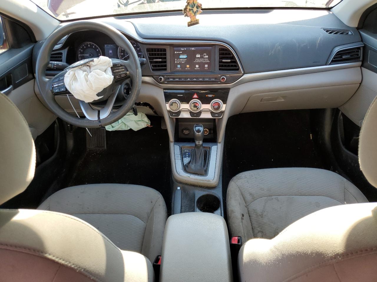 2019 Hyundai Elantra Sel VIN: KMHD84LF5KU745870 Lot: 69482805
