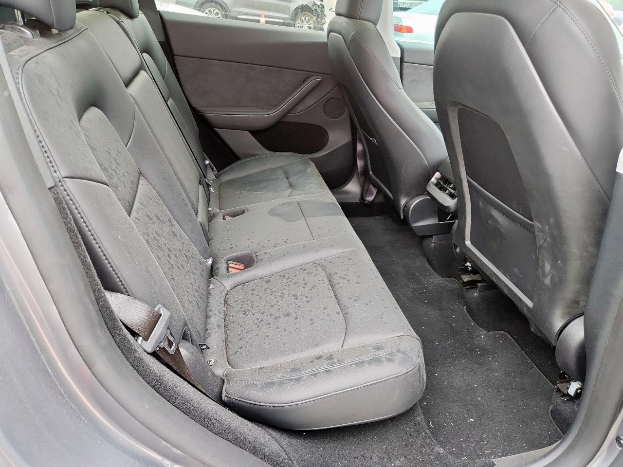 2025 Tesla Model Y VIN: 7SAYGDED8SA343418 Lot: 71113085