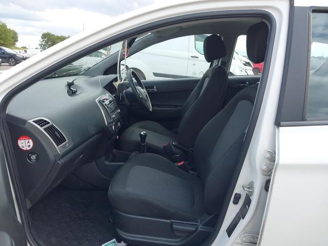2013 HYUNDAI I20 ACTIVE