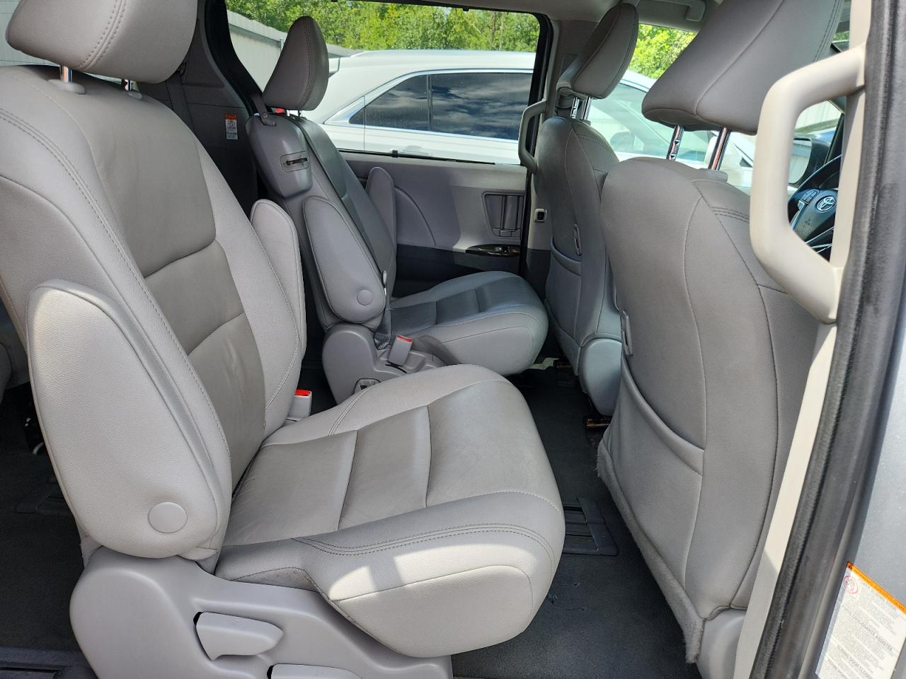 2020 Toyota Sienna Xle VIN: 5TDYZ3DC9LS067258 Lot: 70046065