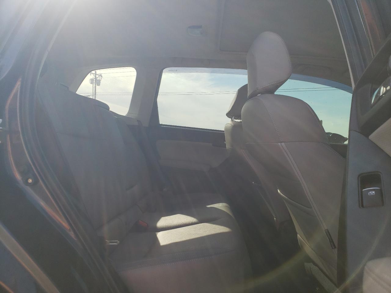 2017 Subaru Forester 2.5I Limited VIN: JF2SJAJC6HH805701 Lot: 70824035