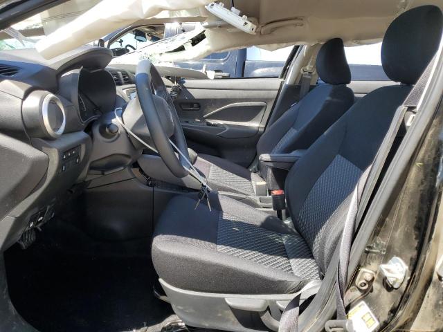  NISSAN VERSA 2024 Czarny