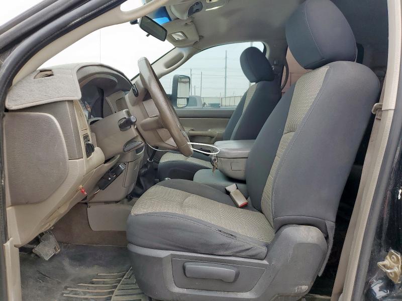 2005 DODGE RAM 2500 ST  