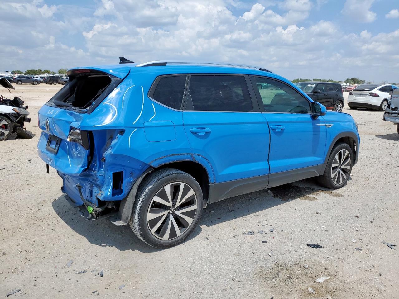 2022 Volkswagen Taos Se blue null gas 3VVRX7B26NM018938 photo #4