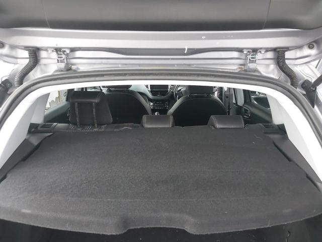 2017 PEUGEOT 2008 ALLUR