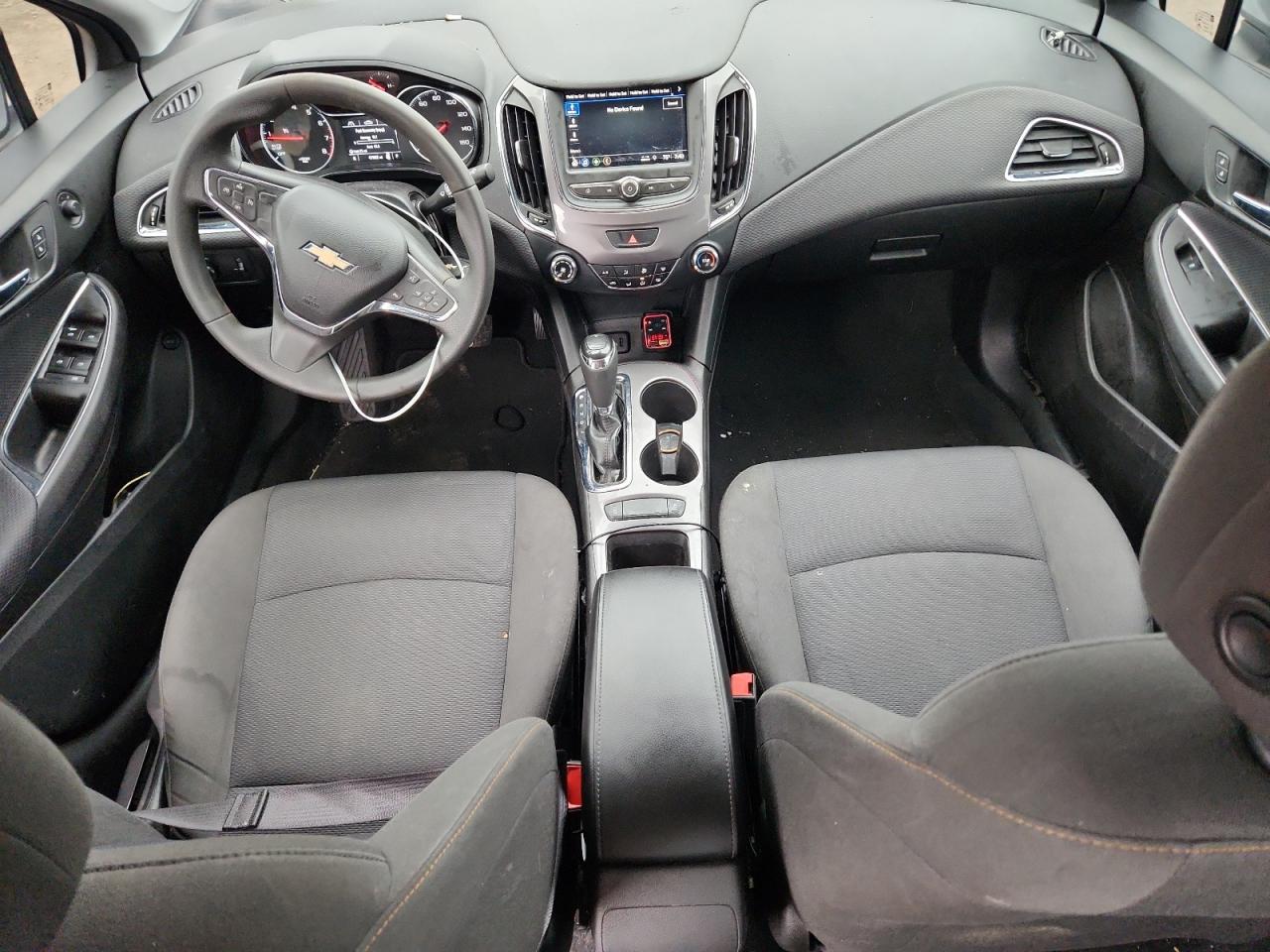 2019 Chevrolet Cruze Ls VIN: 1G1BC5SM4K7135725 Lot: 68474495
