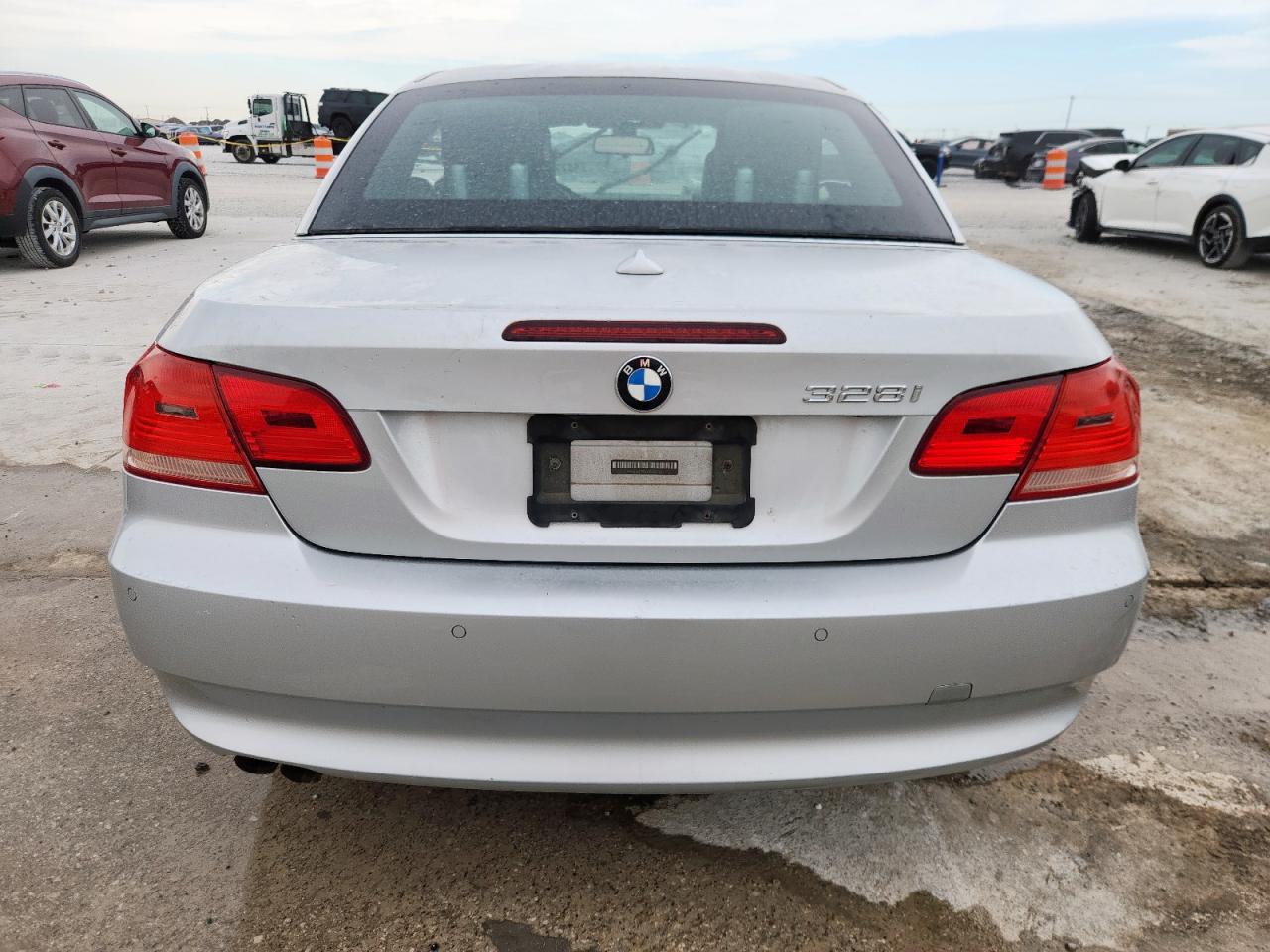2007 BMW 328 I VIN: WBAWL13507PX16720 Lot: 68773895