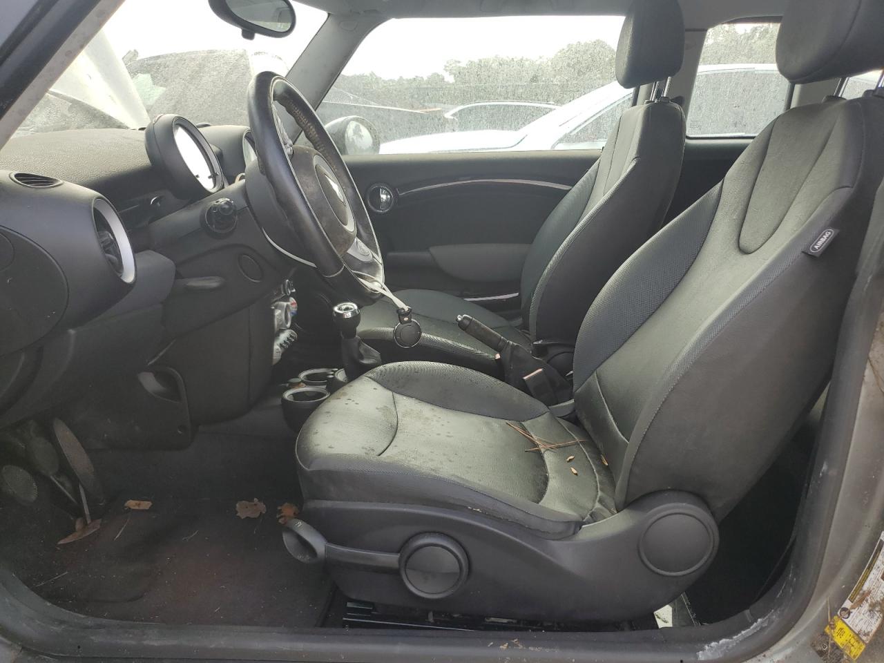 2010 Mini Cooper Clubman VIN: WMWML3C51ATX51669 Lot: 68657305