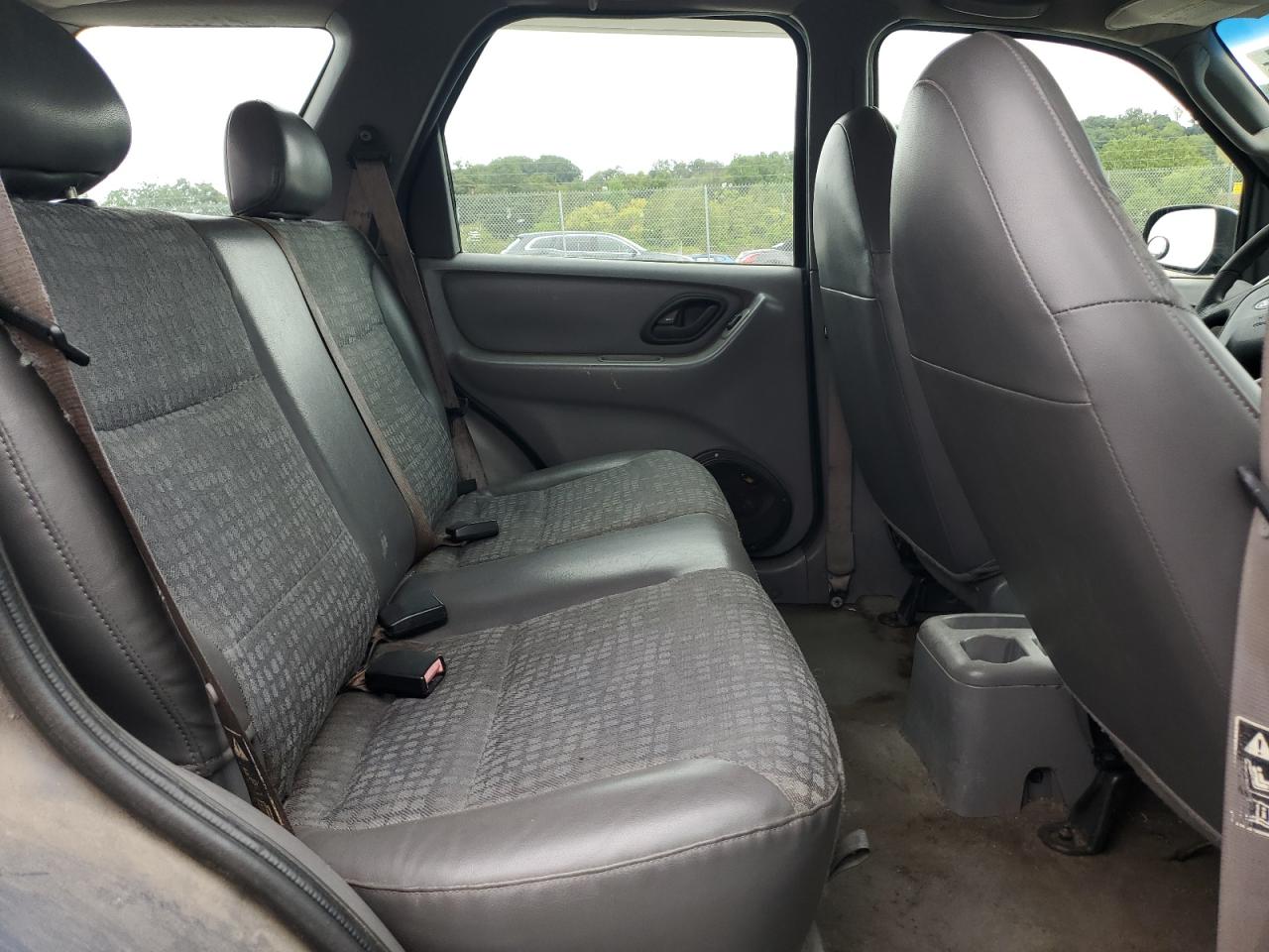 2001 Ford Escape Xls VIN: 1FMYU02141KE76699 Lot: 69271785