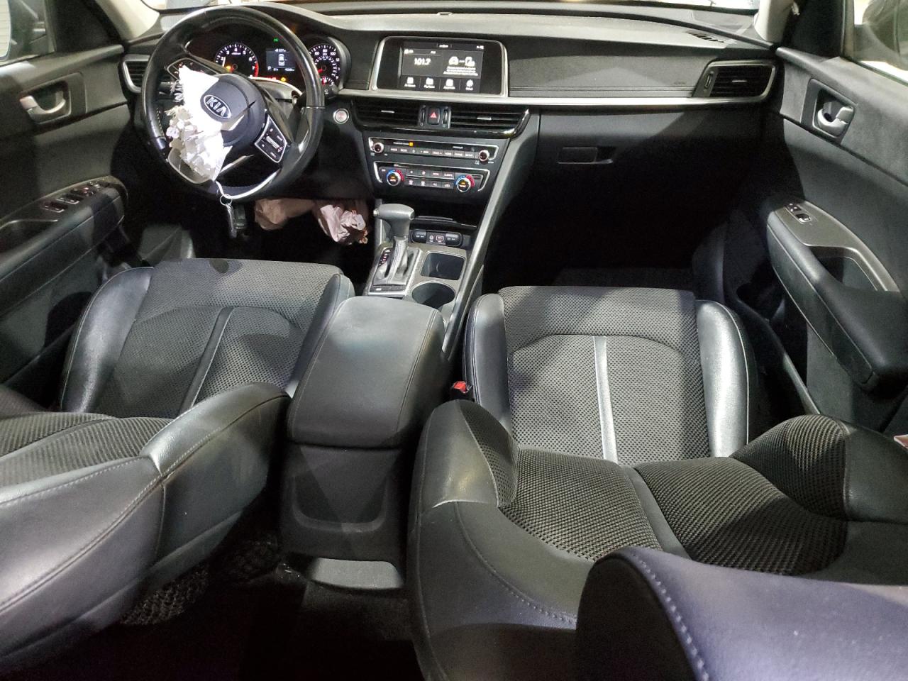 2019 Kia Optima Lx VIN: 5XXGT4L30KG377030 Lot: 70249805