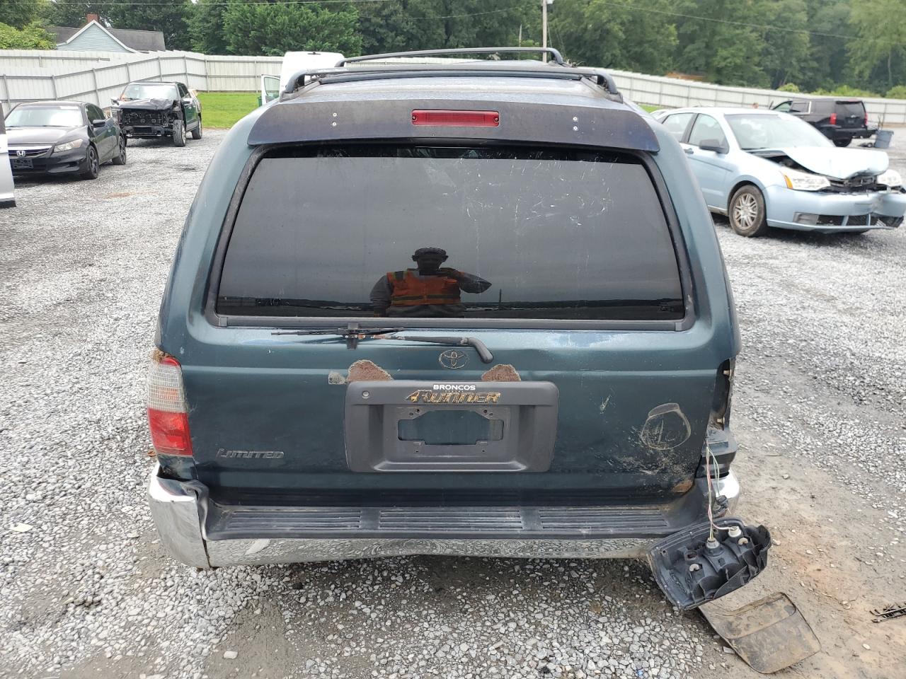 1998 Toyota 4Runner Limited VIN: JT3HN87R4W9006951 Lot: 68287415