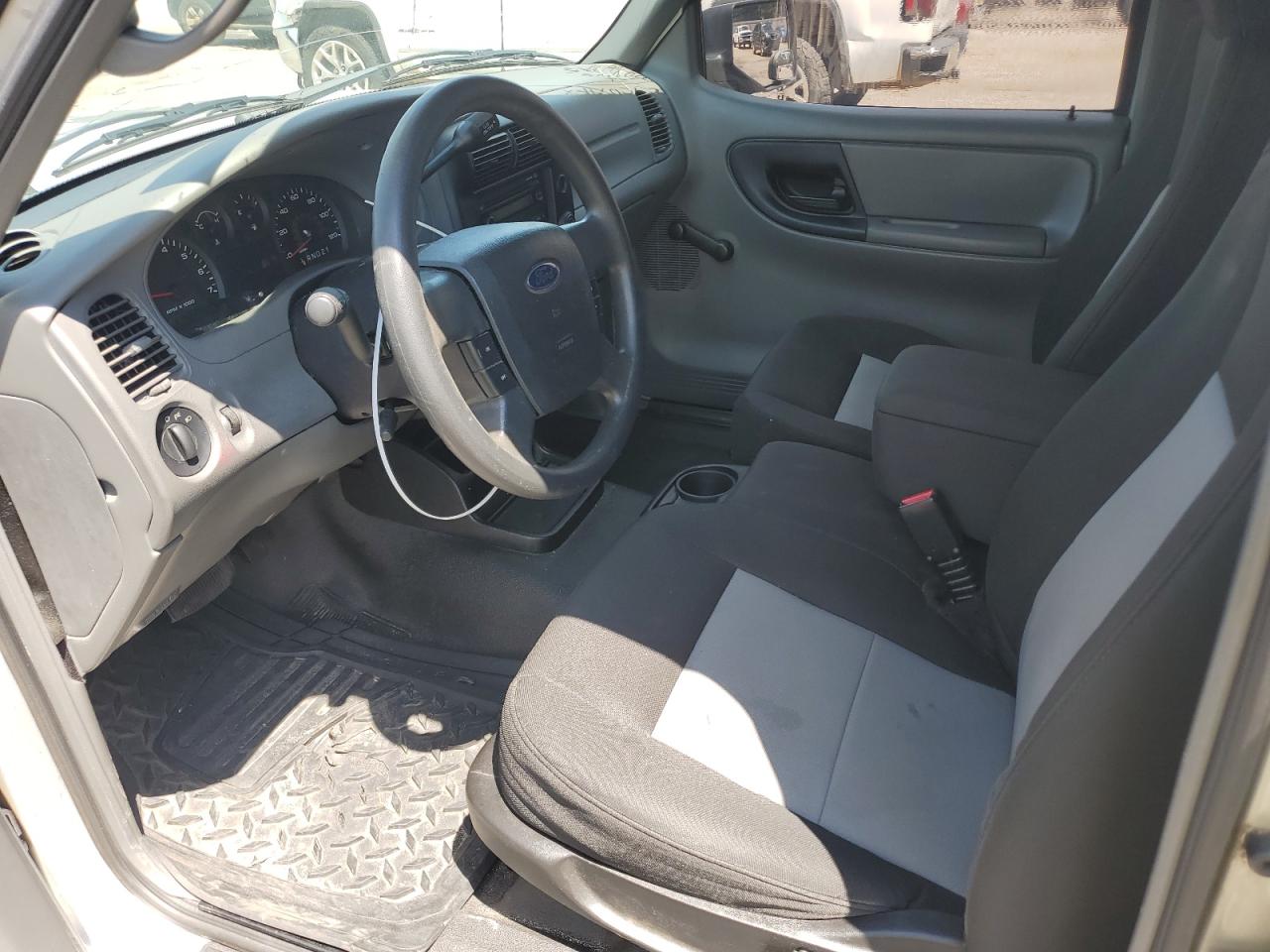 2009 Ford Ranger Super Cab VIN: 1FTYR14D59PA10359 Lot: 69743595