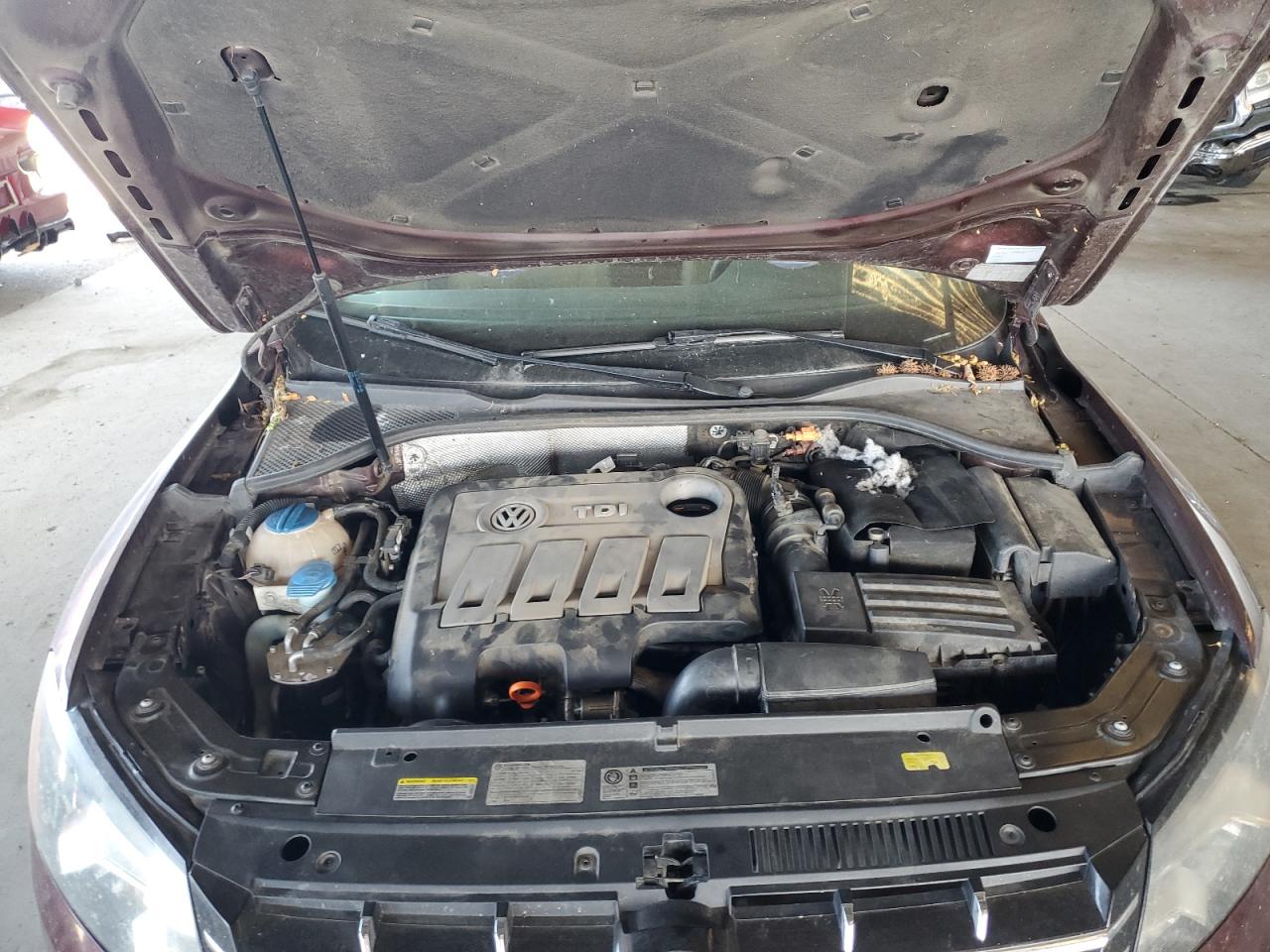 2013 Volkswagen Passat Se VIN: 1VWBN7A37DC100951 Lot: 68039305