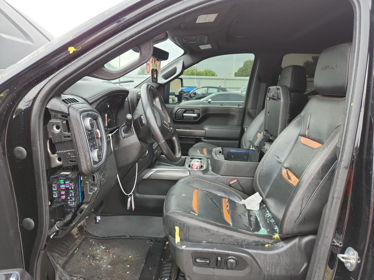 2022 GMC Sierra K2500 At4 VIN: 1GT49PEY8NF240366 Lot: 69806805