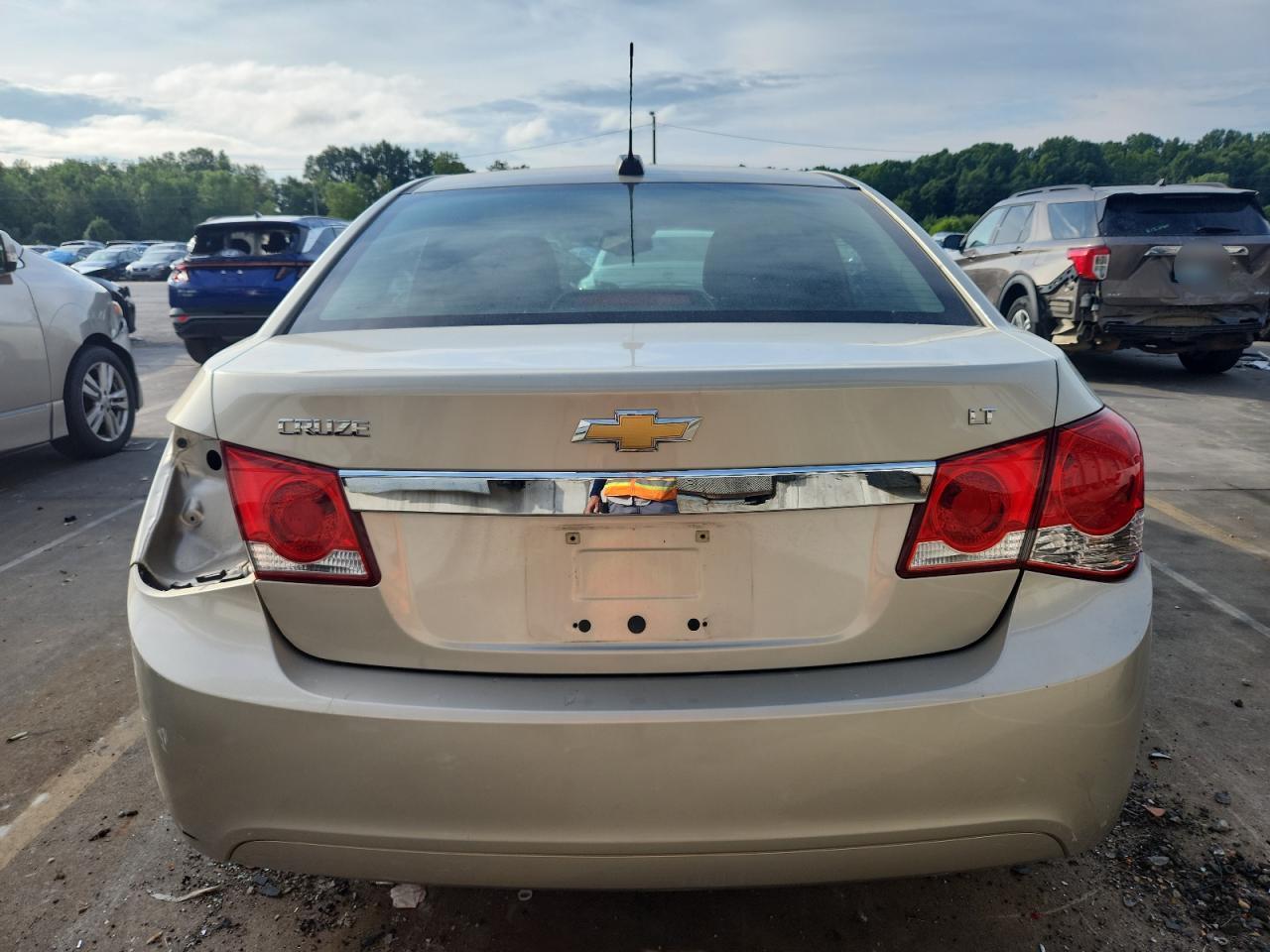 2016 Chevrolet Cruze Limited Lt VIN: 1G1PE5SB1G7114188 Lot: 67306055
