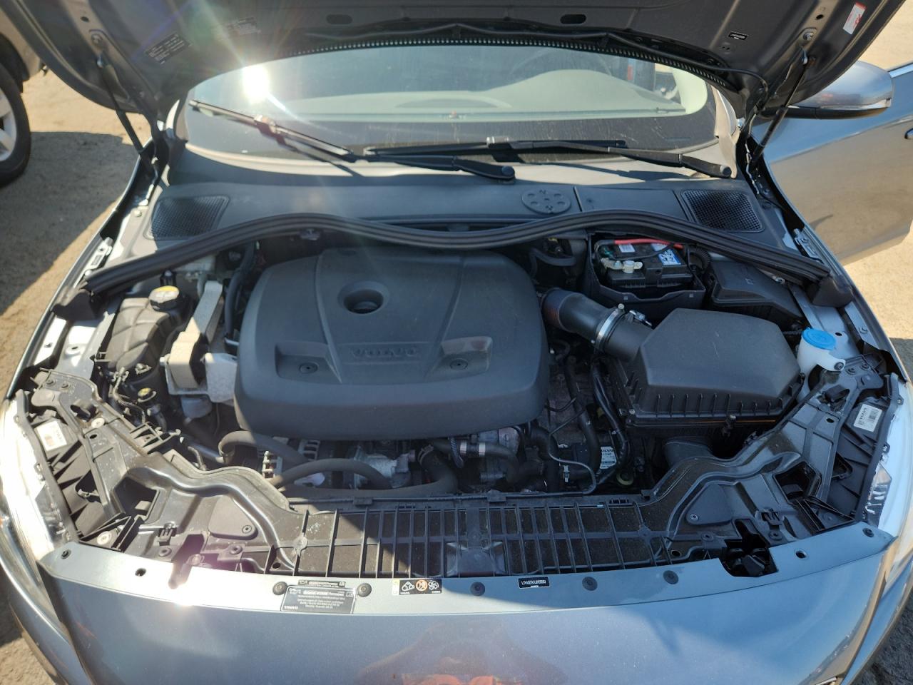 2018 Volvo S60 Inscription VIN: LYV402TKXJB159560 Lot: 68019575