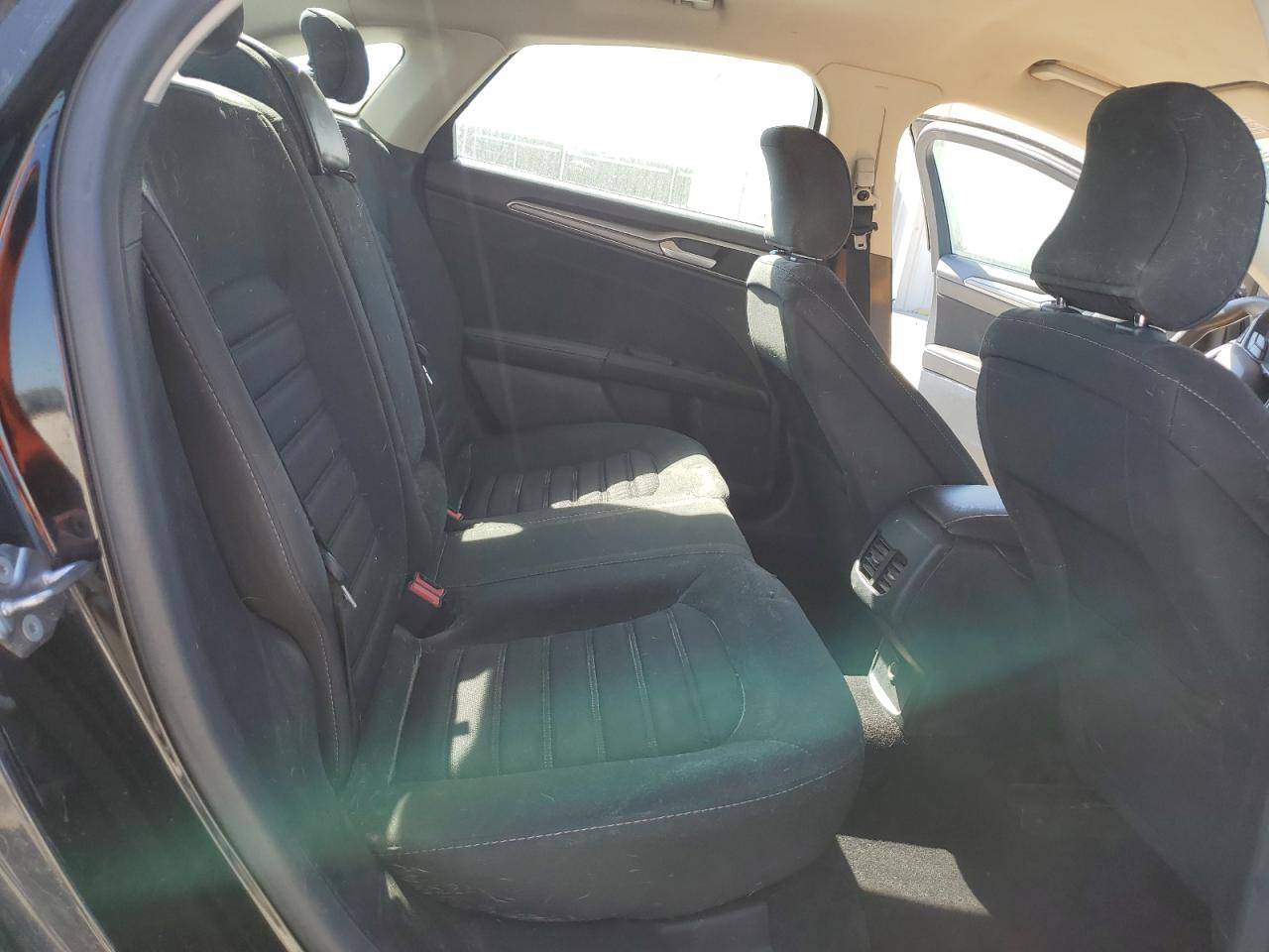 2017 Ford Fusion Se VIN: 3FA6P0HD8HR346991 Lot: 70198915