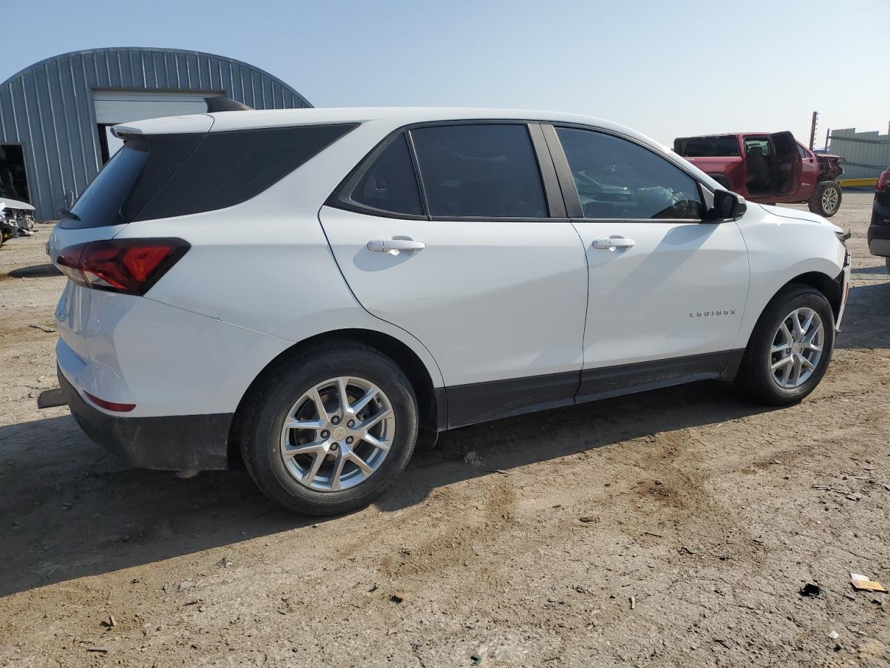 2022 Chevrolet Equinox Ls white null gas 3GNAXHEV5NS164693 photo #4