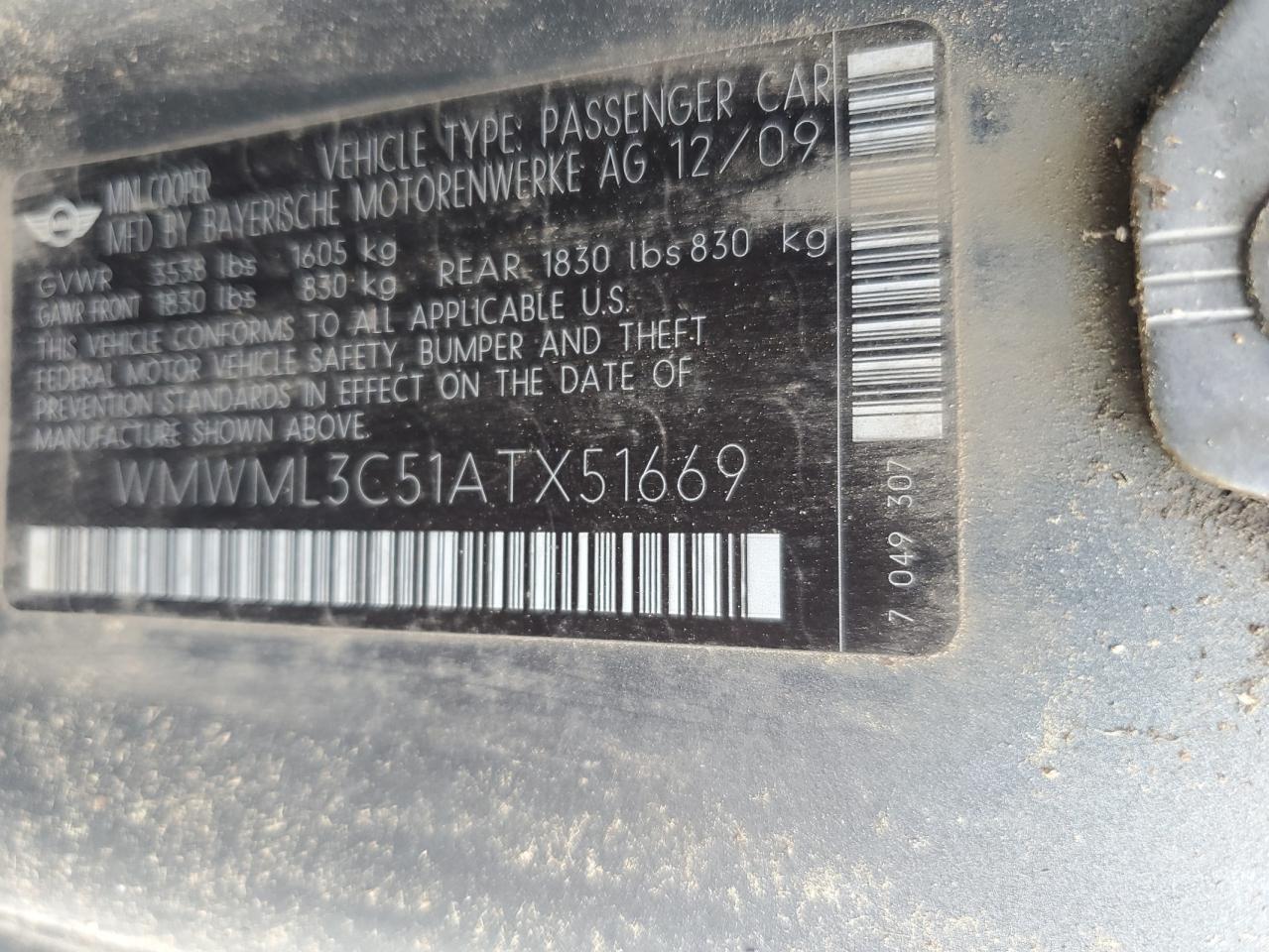 2010 Mini Cooper Clubman VIN: WMWML3C51ATX51669 Lot: 68657305
