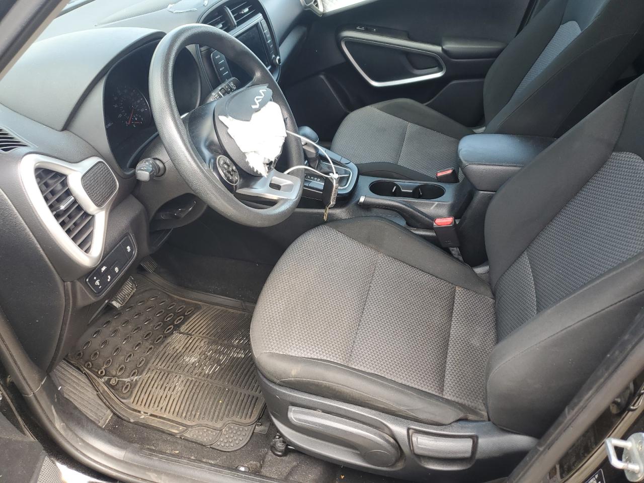 2022 Kia Soul Lx VIN: KNDJ23AU2N7803957 Lot: 68633915